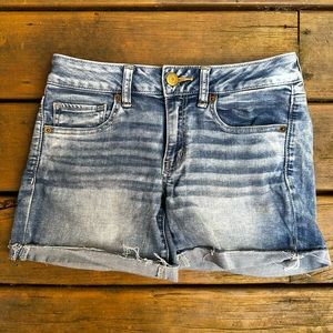 American Eagle stretchy denim shorts VGUC